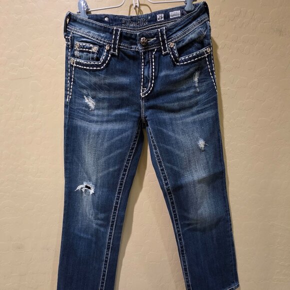 Women's Miss Me Capris Size 25 JPB5014-6 Boyfriend Cut Jeans Denim Pant Distress - Picture 1 of 16